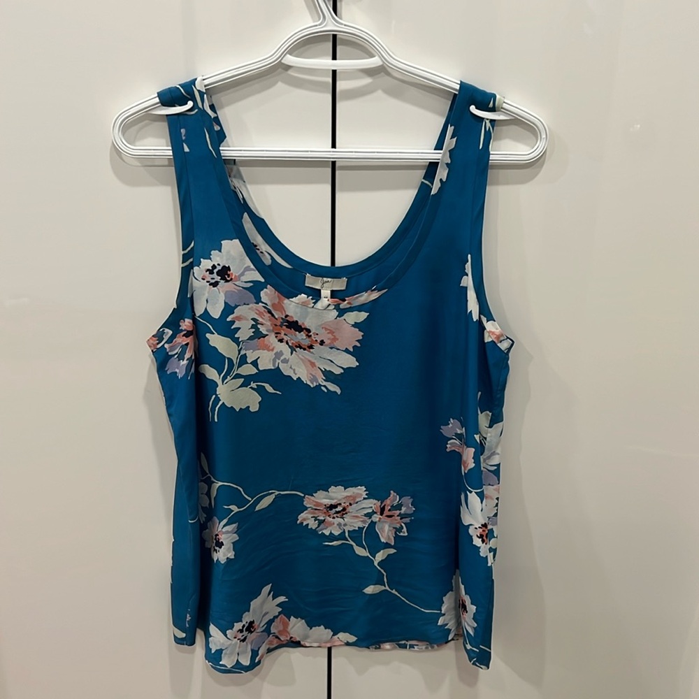 Joie 100% silk blouse Medium